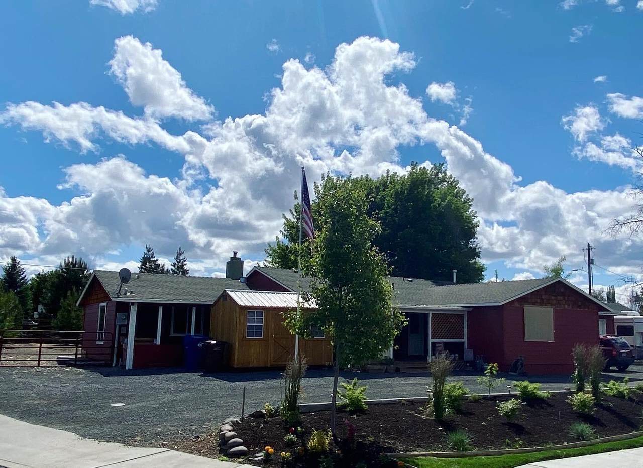 2693 10th Street - Photo 1