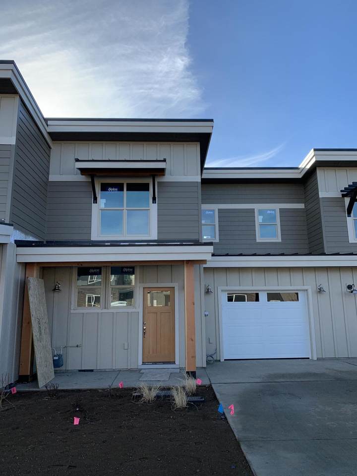 3674 Badger Avenue - Photo 1