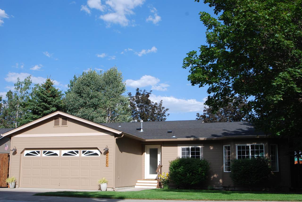 4060 Ben Hogan Drive - Photo 1