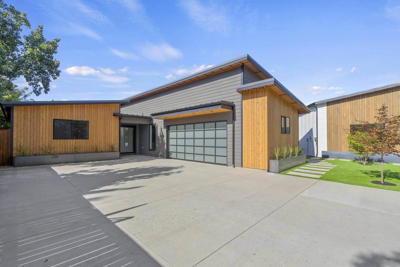 2949 Fairfax Street - Photo 1