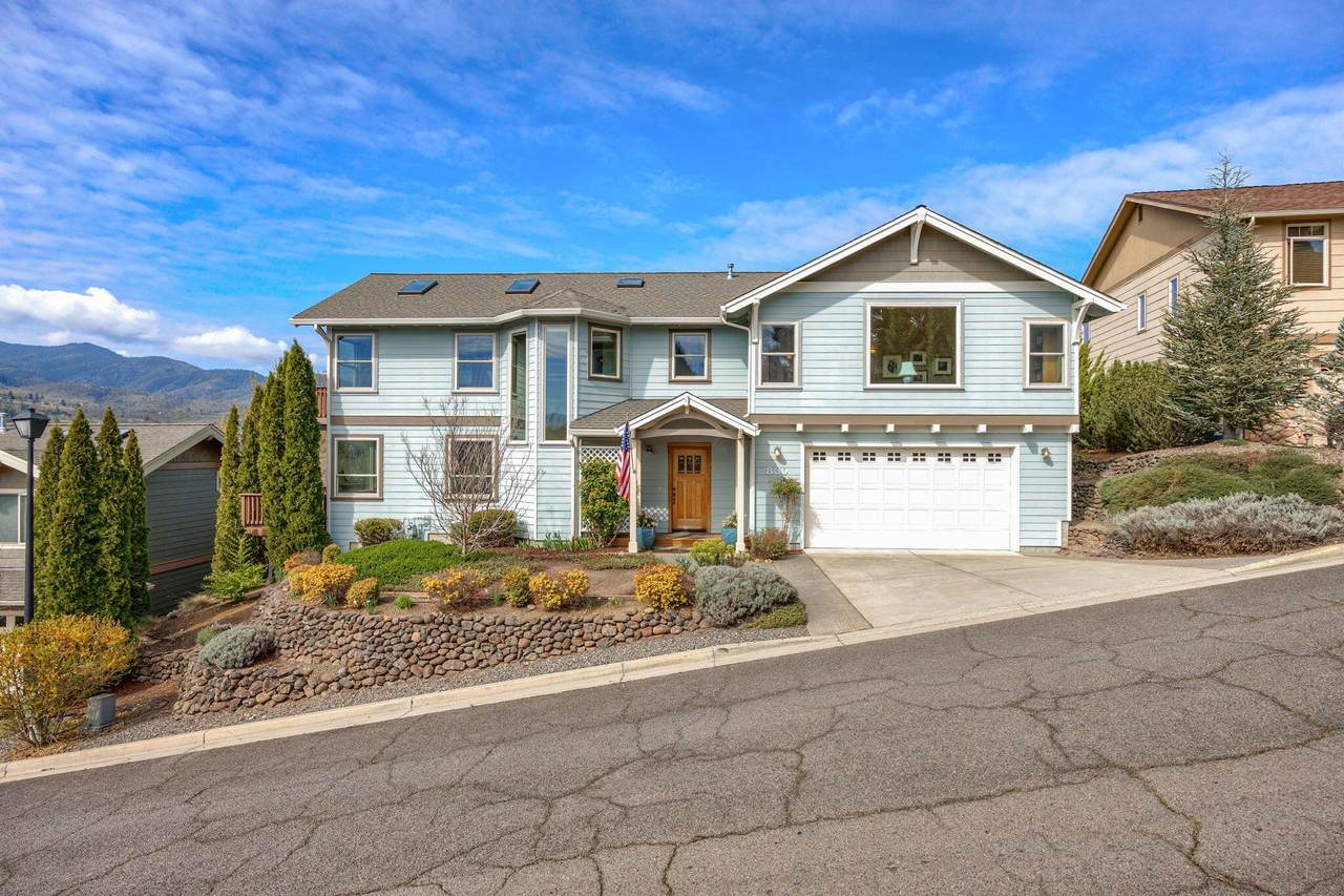 830 Amerman Drive - Photo 1