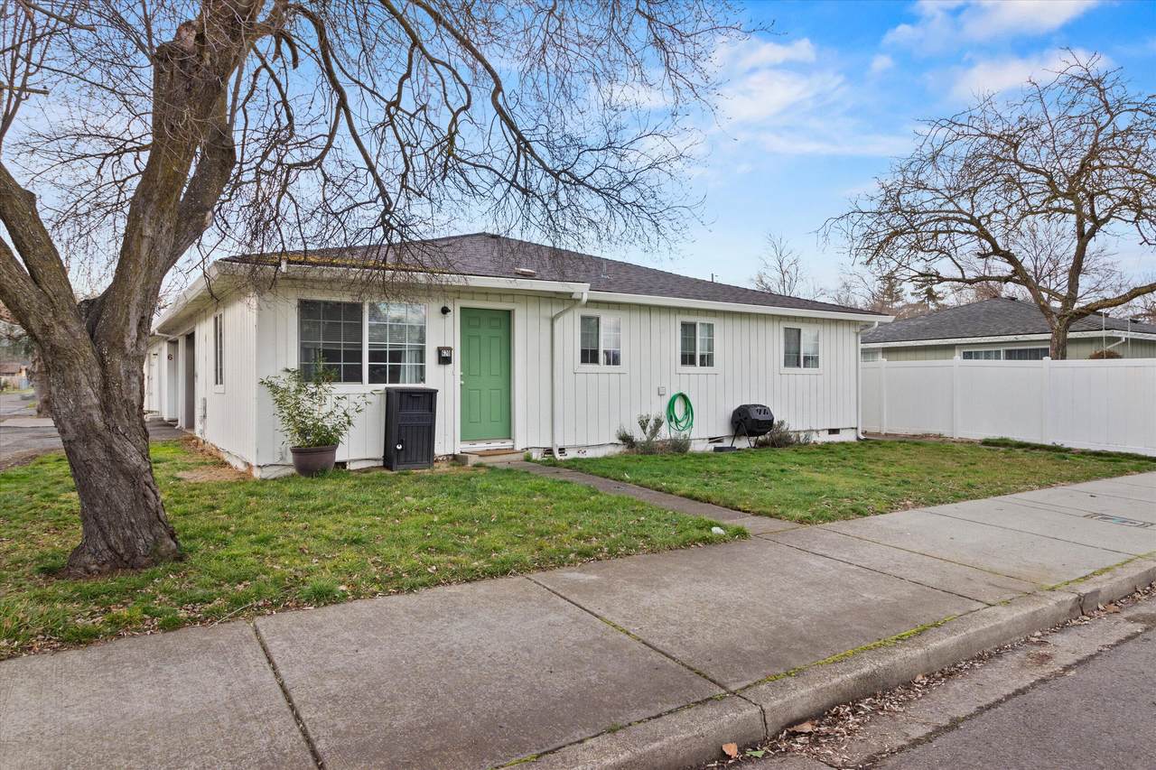 612 Hamilton Street - Photo 1