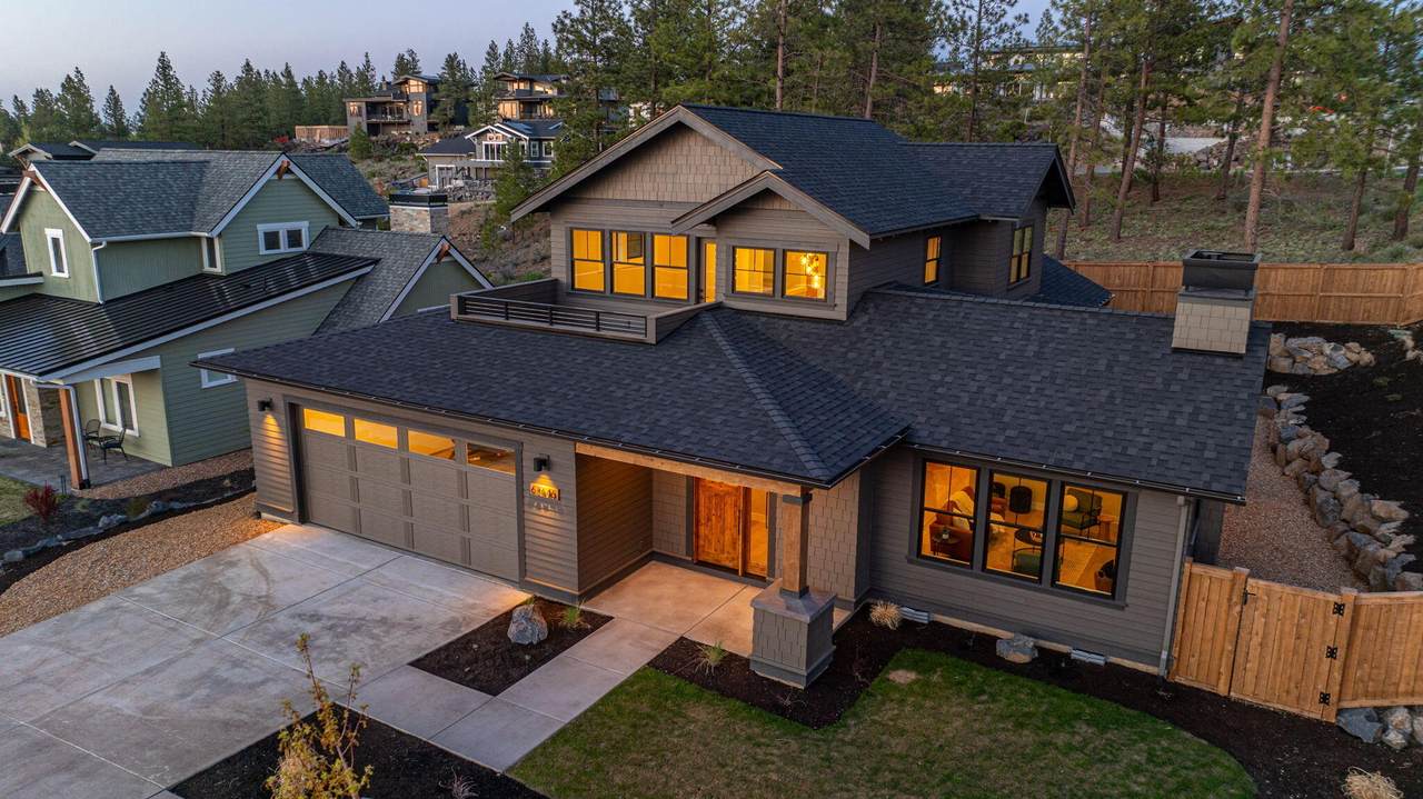 62646 Mount Hood Drive - Photo 1