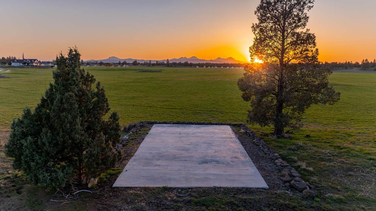 23636 Ten Barr Trail - Photo 1