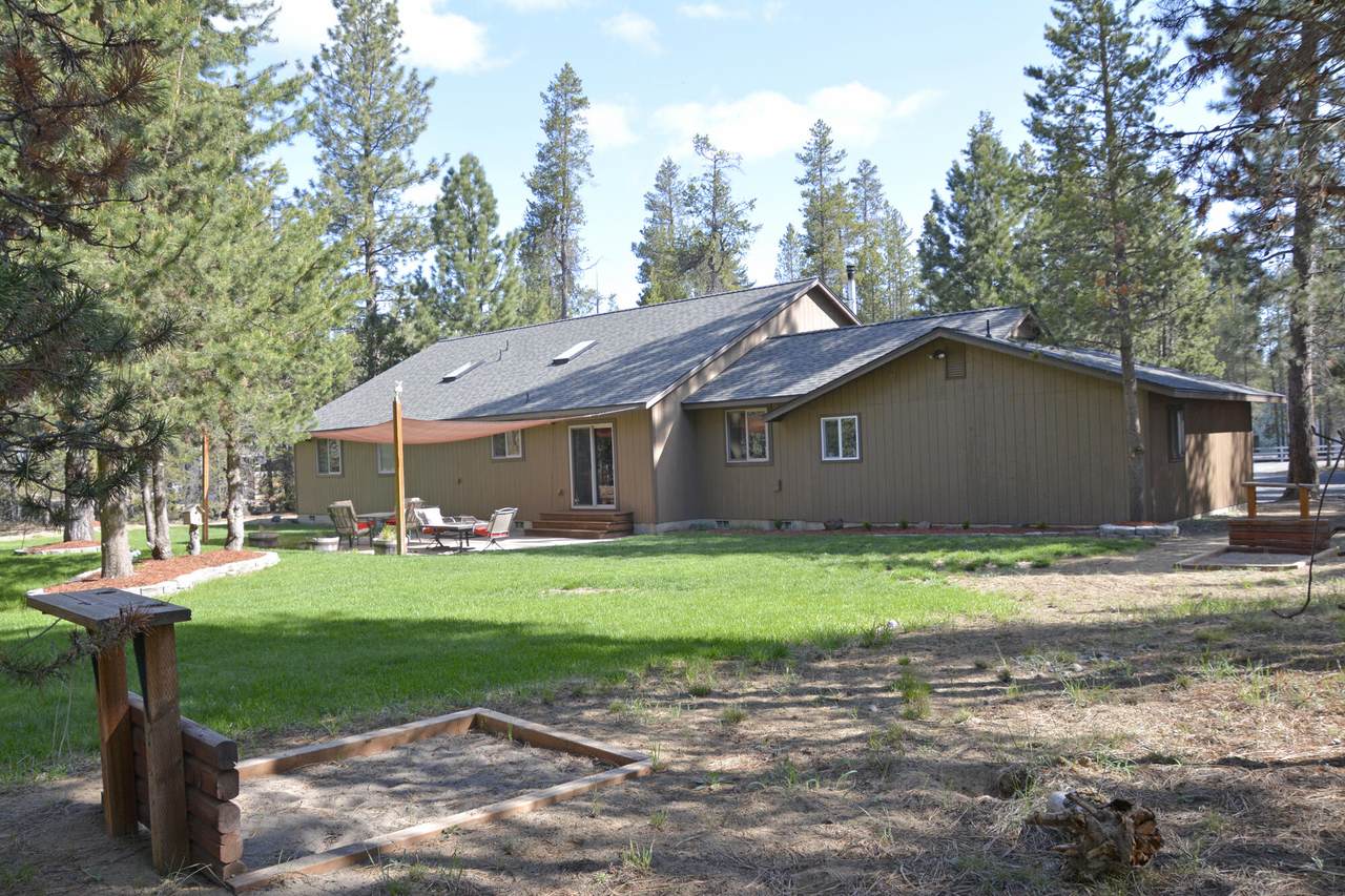 52875 Rainbow Drive - Photo 1