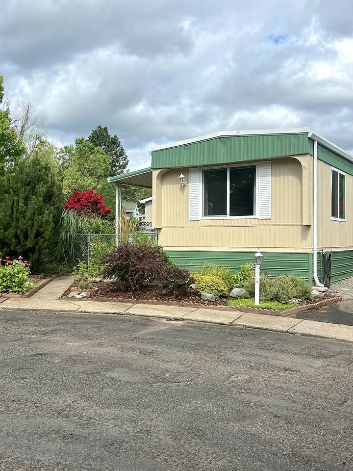 1055 5th Street - Photo 1