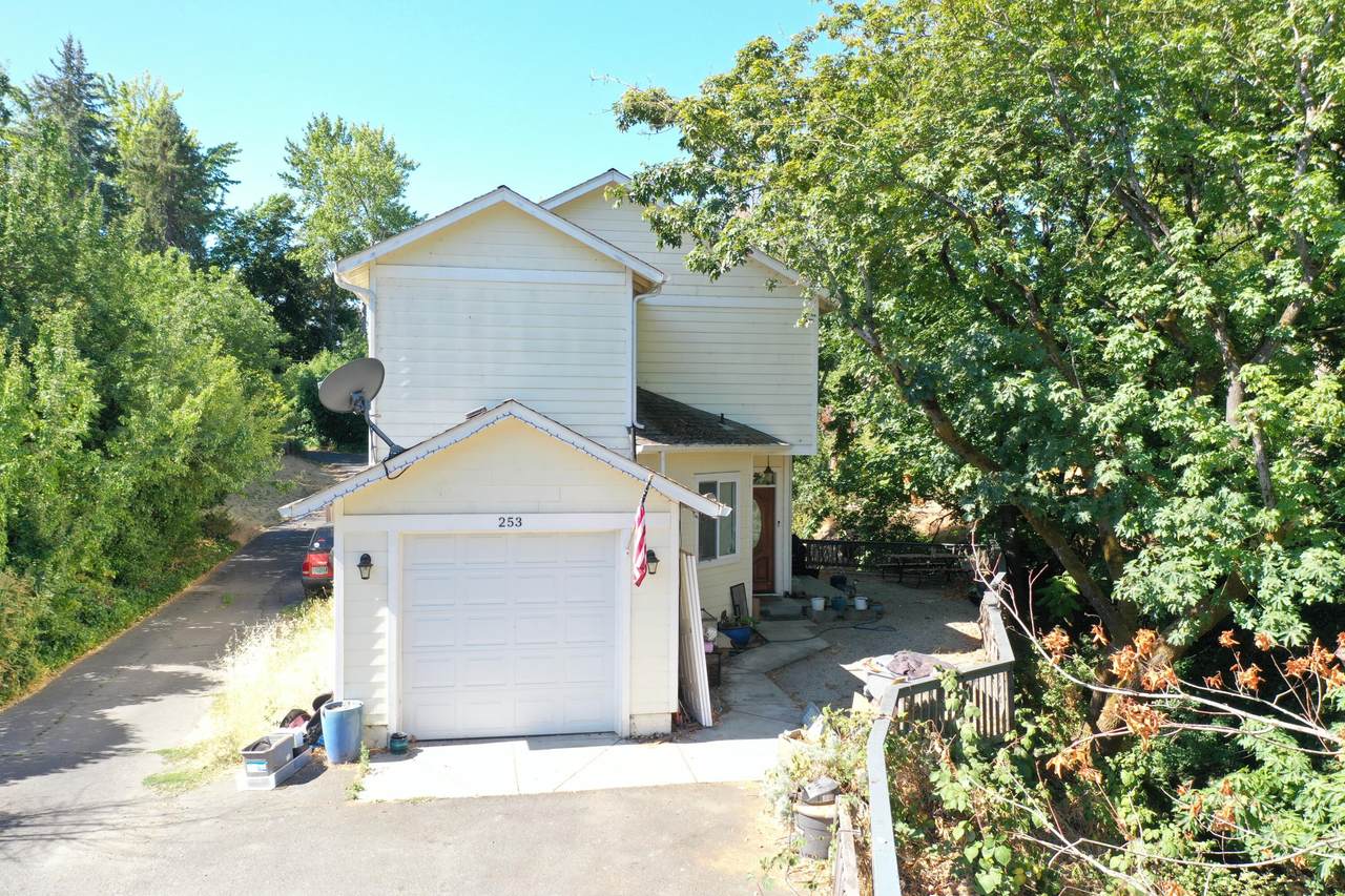 253 Central Avenue - Photo 1