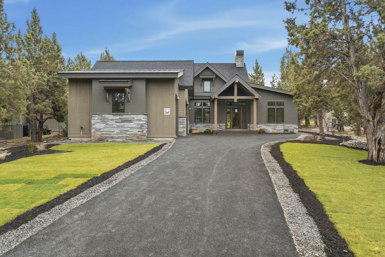 2447 Osprey Drive - Photo 1