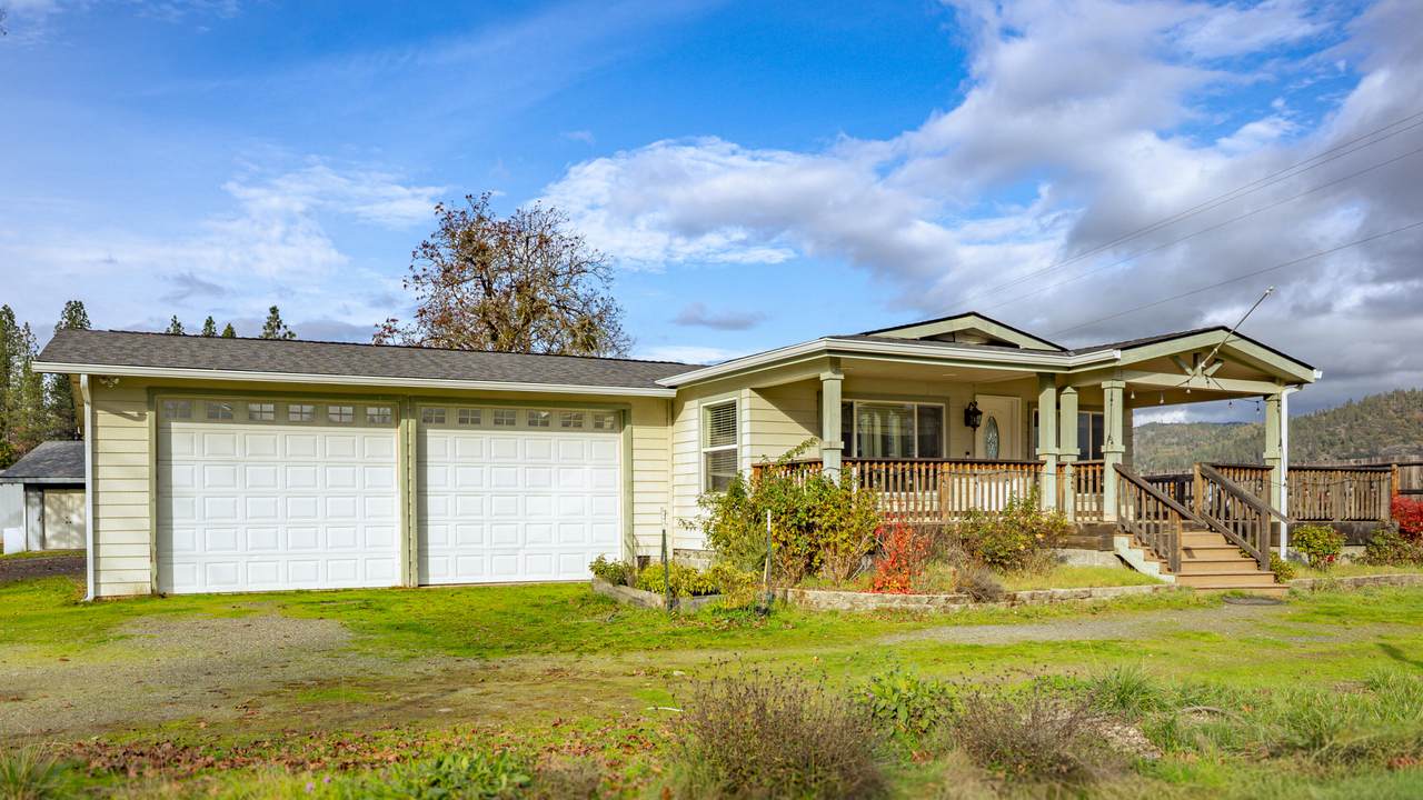 212 Martin Road - Photo 1