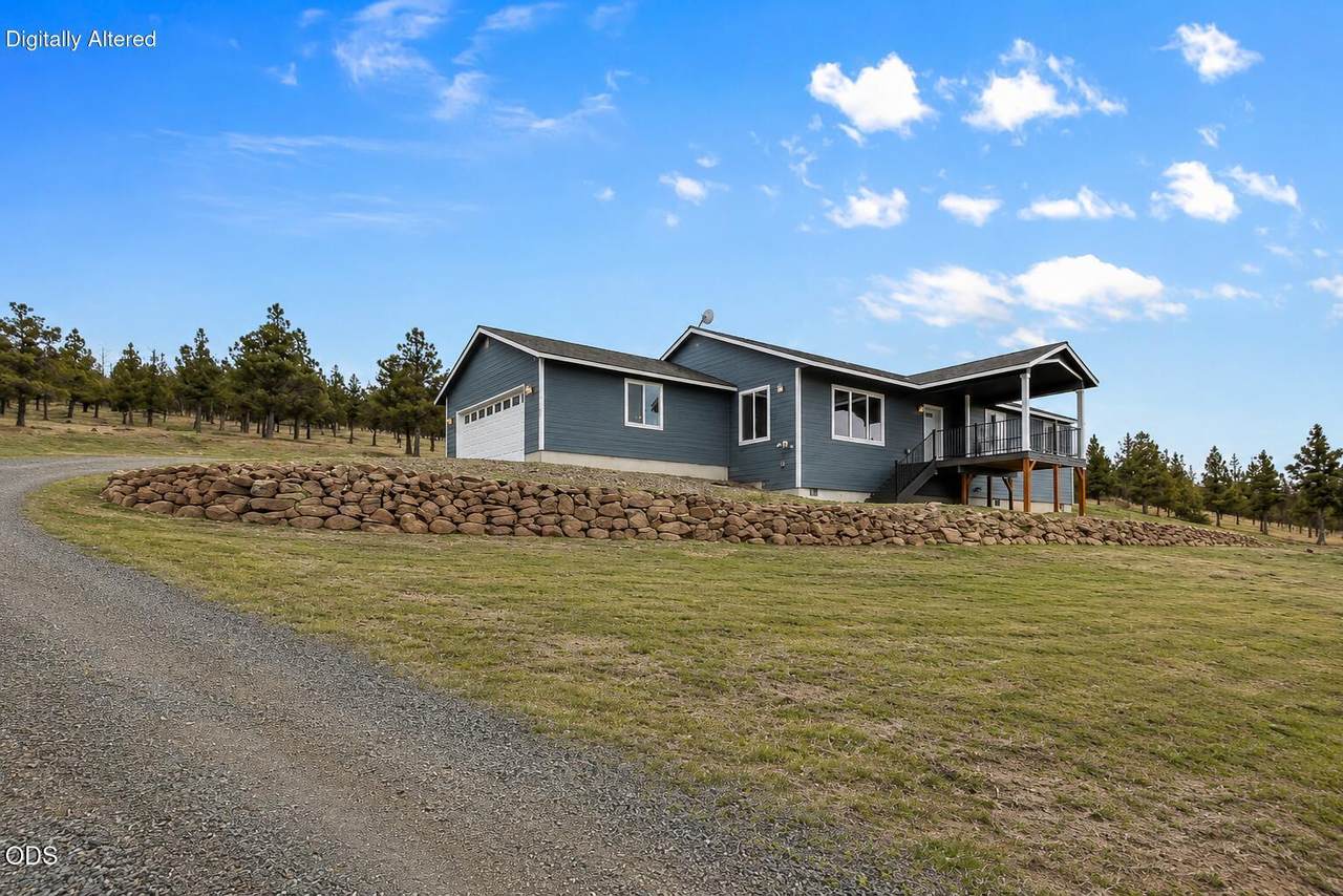 5798 Grant Road - Photo 1
