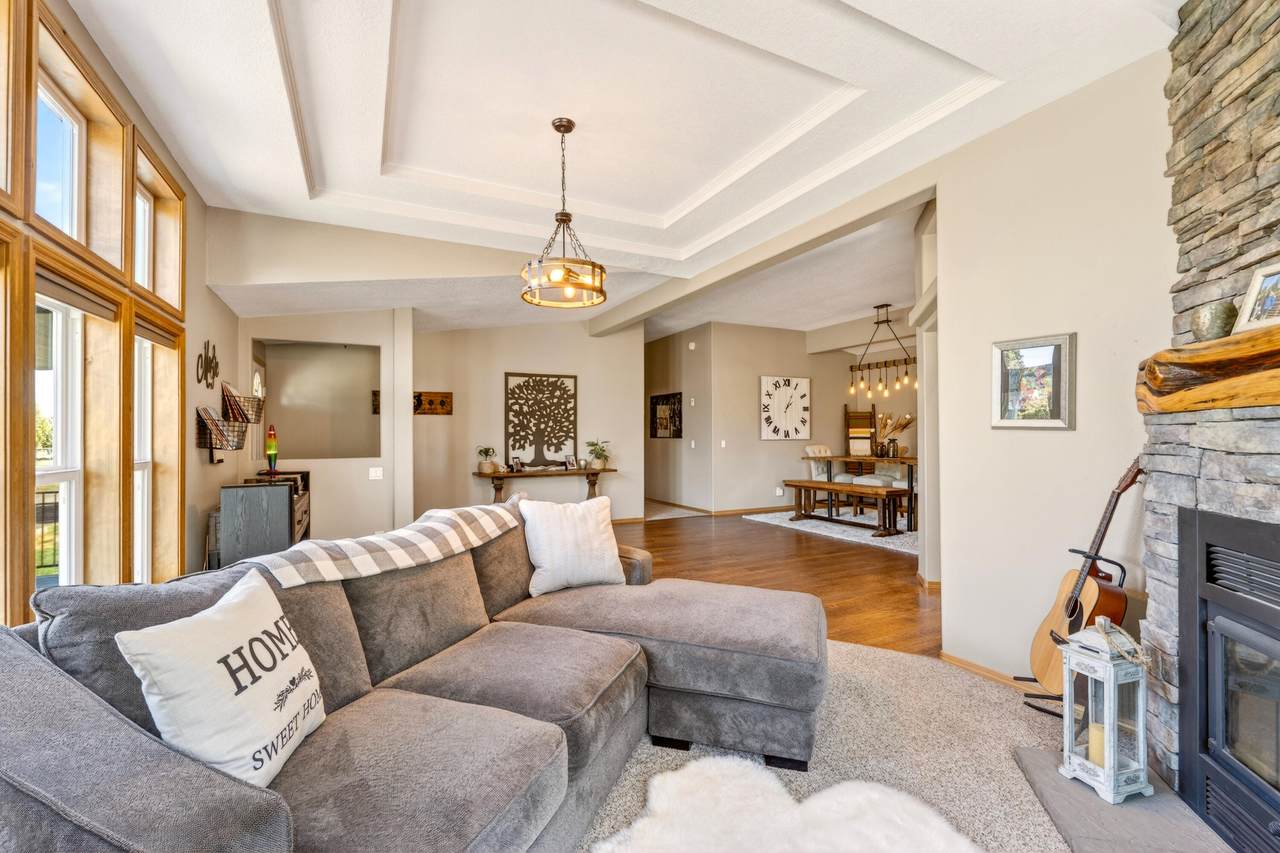 14204 Peninsula Drive - Photo 1
