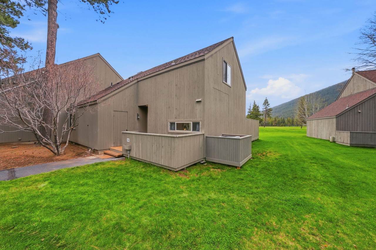 13400 Foxtail - Photo 1