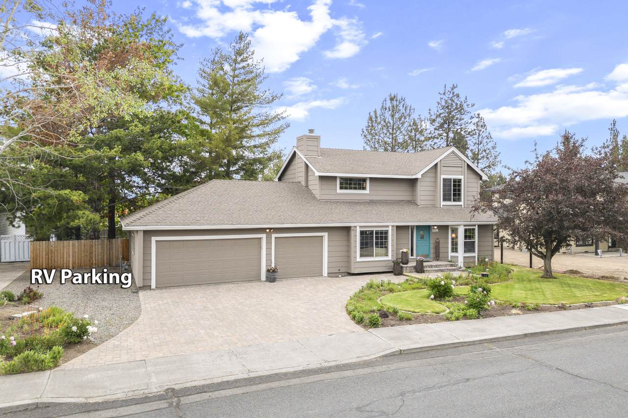 1206 Paula Drive - Photo 1