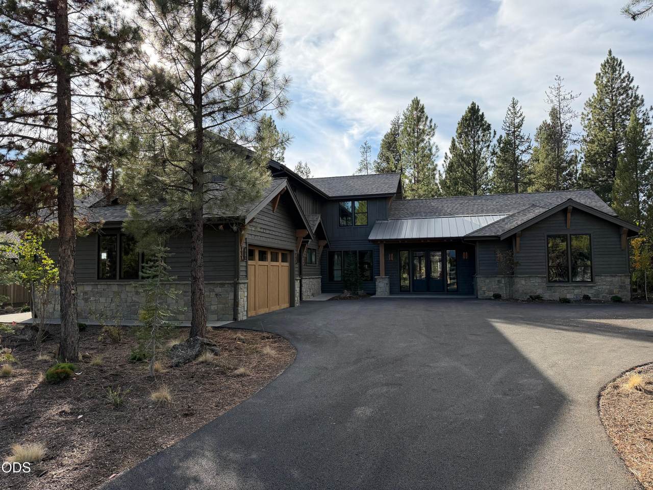 56481 Sunstone Loop - Photo 1