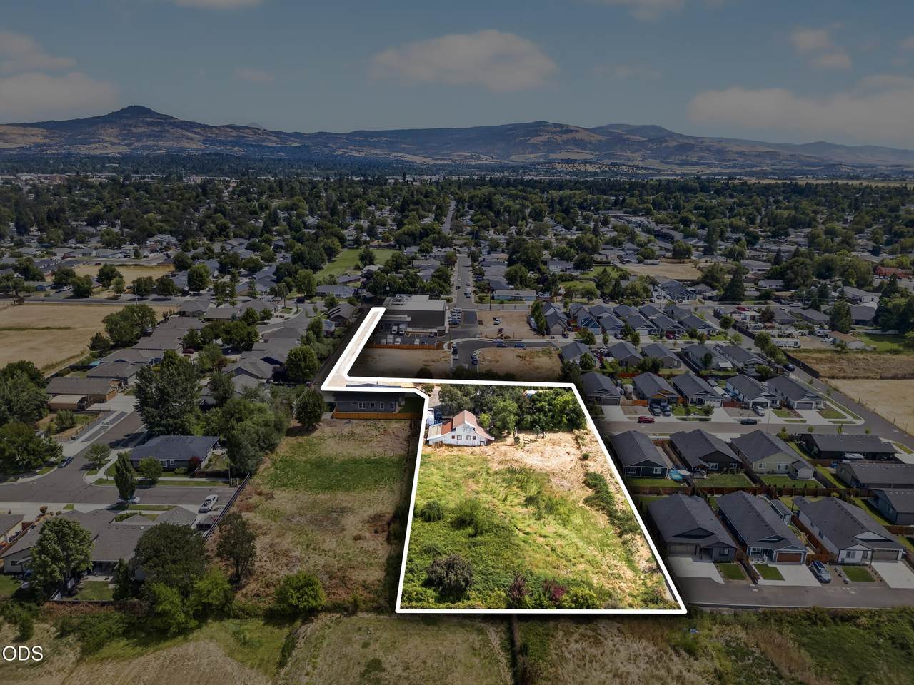 978 Cherry Street - Photo 1