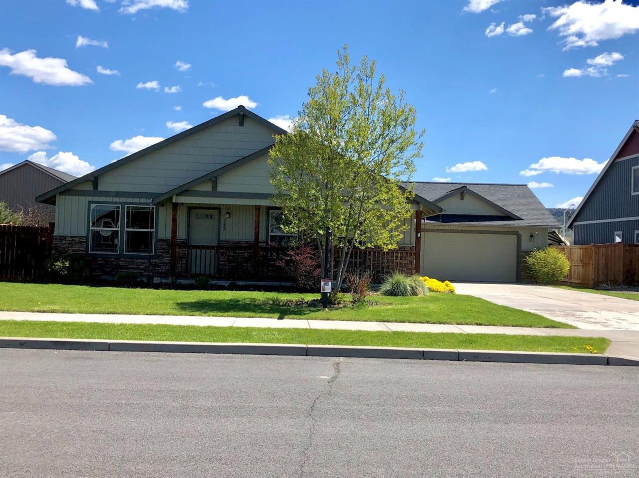 342 Pioneer Drive - Photo 1