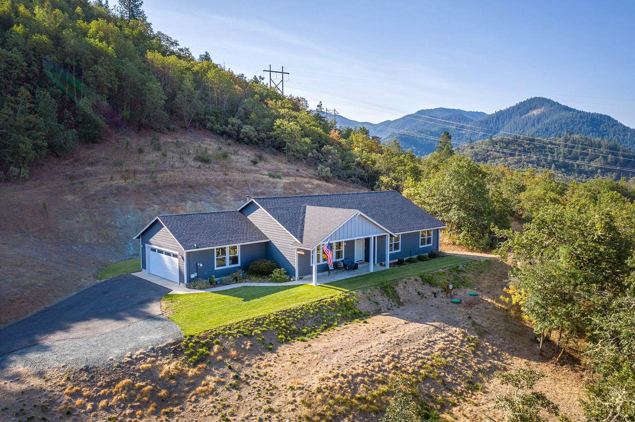 209 Clear Sky Drive - Photo 1