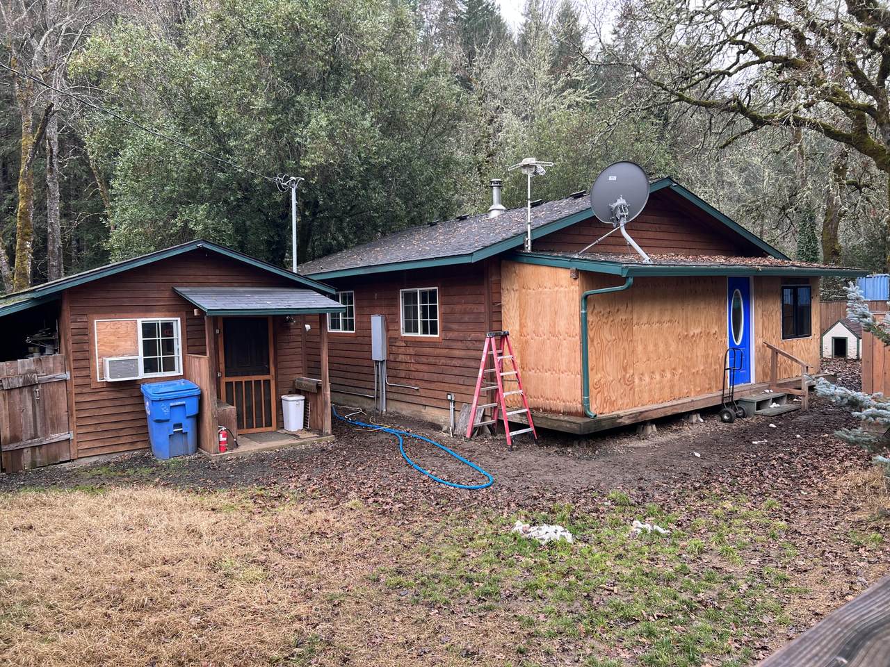 12235 Redwood Highway - Photo 1