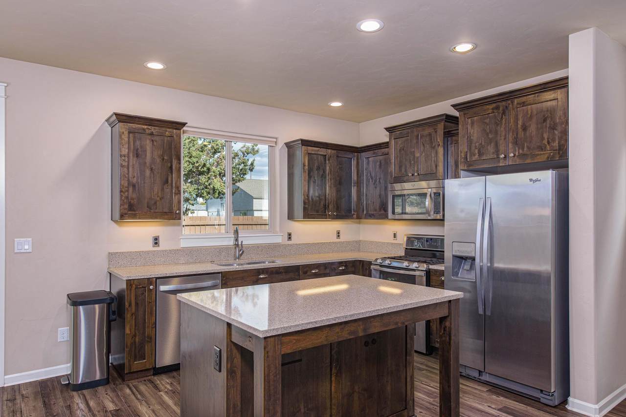 61241 Brock Lane - Photo 1