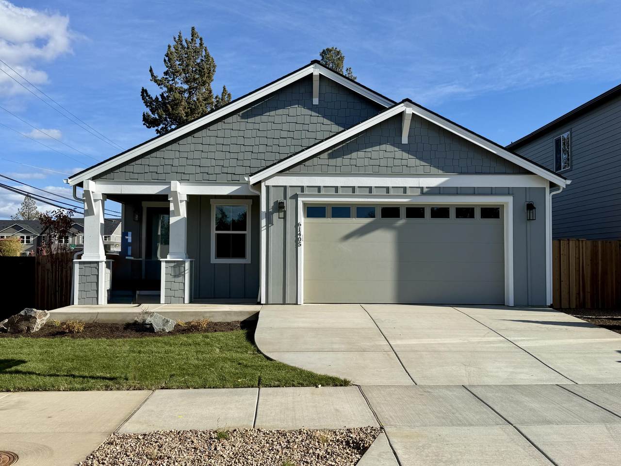 61405 Daybreak Court - Photo 1