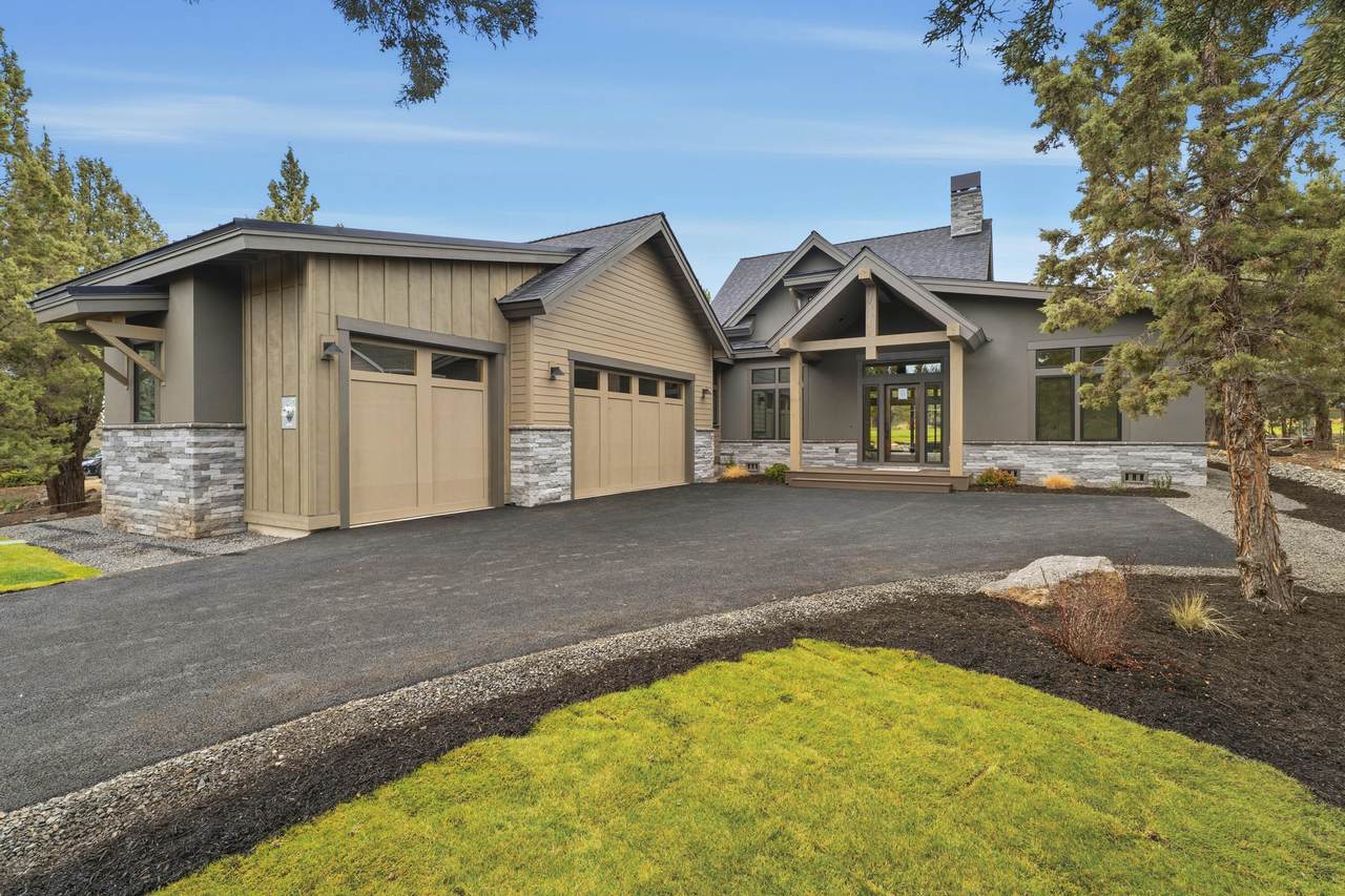 2447 Osprey Drive - Photo 1