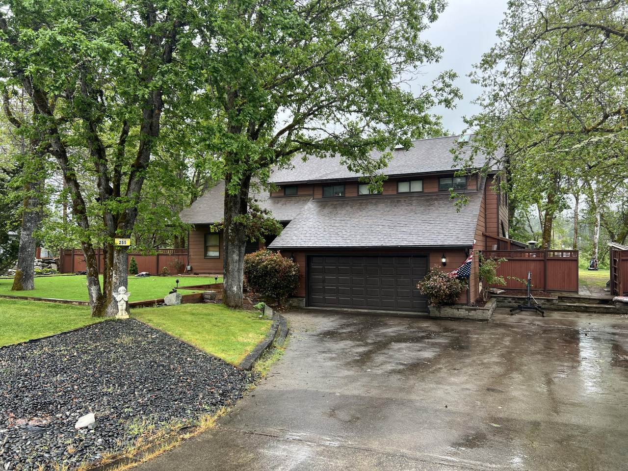 255 Barker Drive - Photo 1