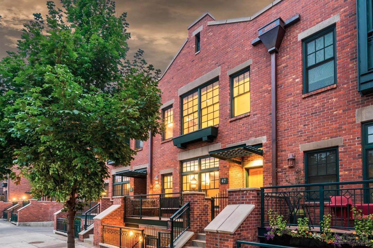47 Bond Street - Photo 1