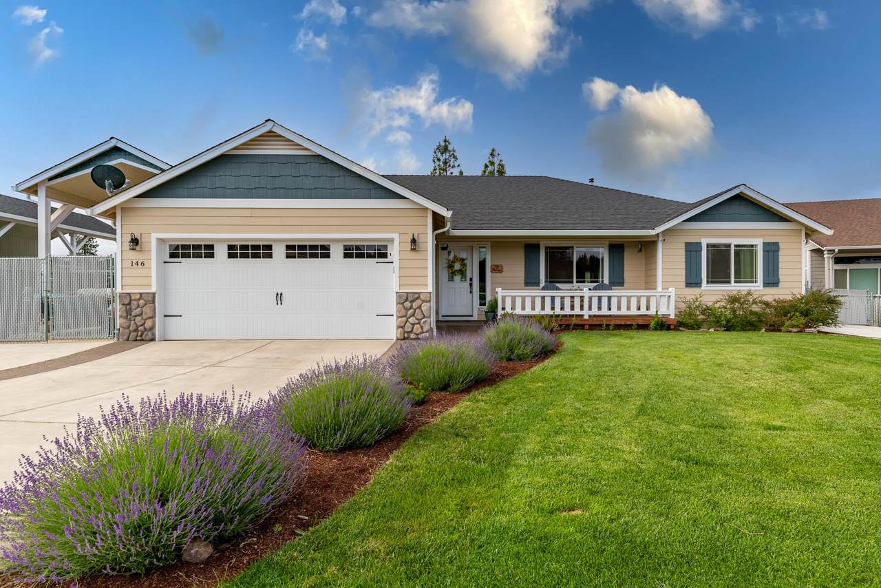 146 Cabernet Circle - Photo 1