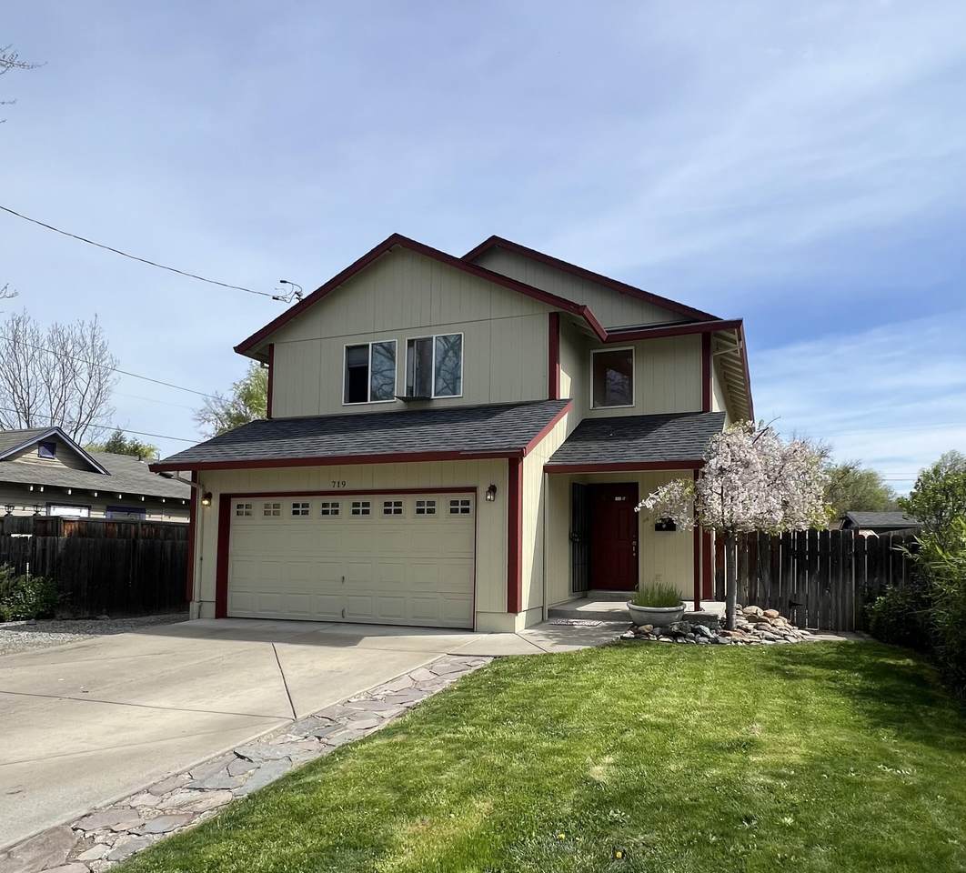 719 Newtown Street - Photo 1