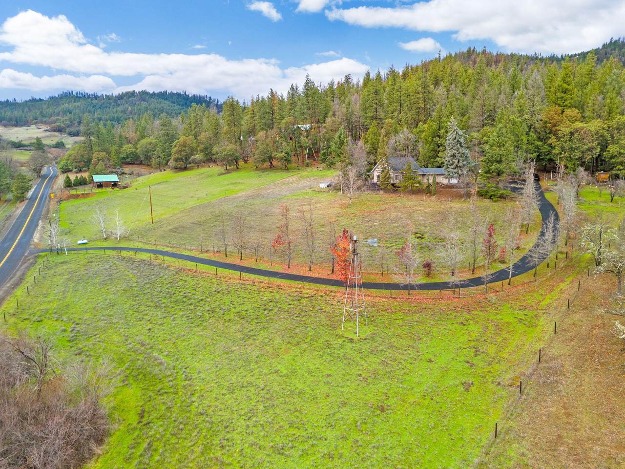 6333 Sterling Creek Road - Photo 1