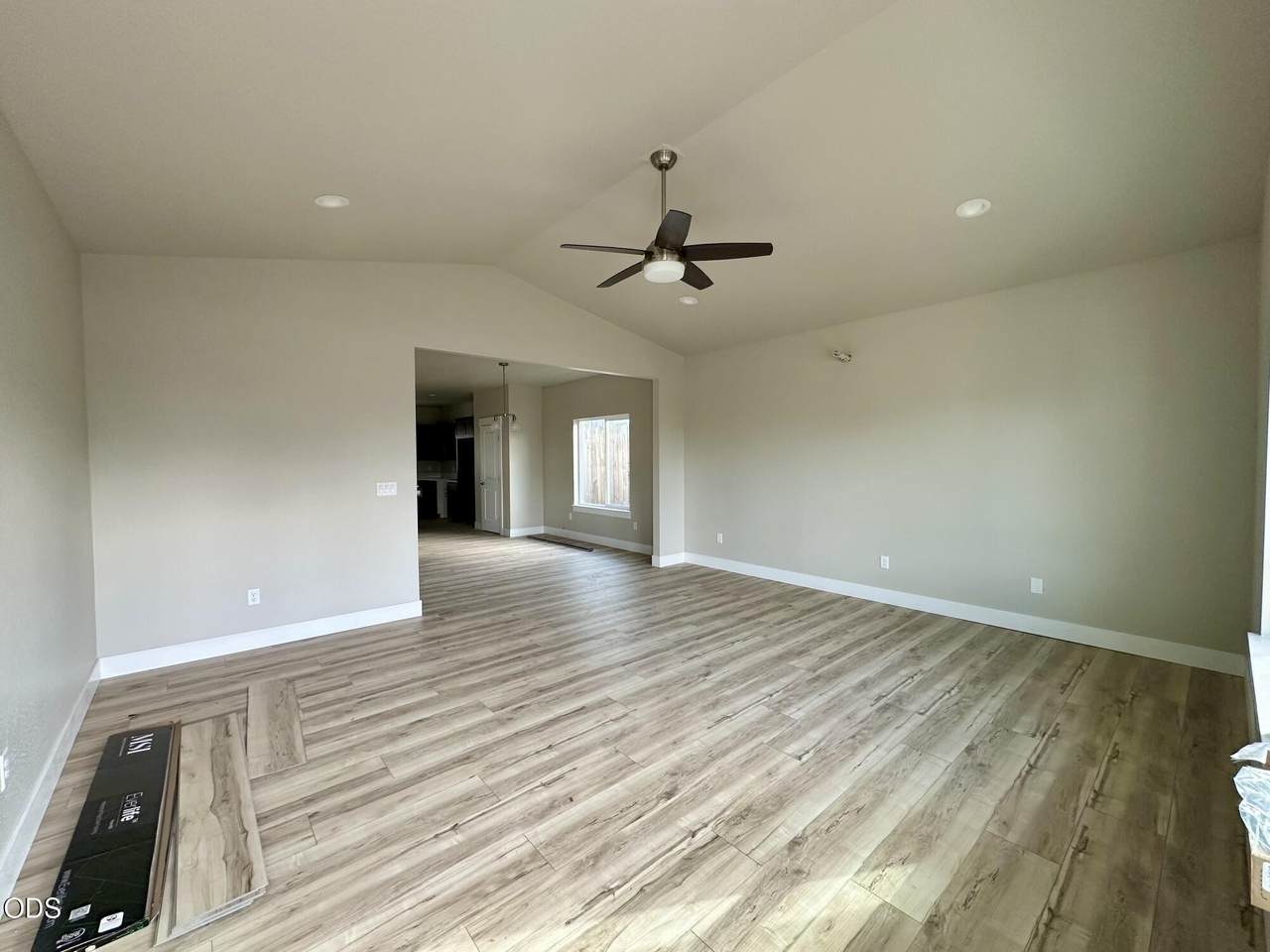 https://bt-photos.global.ssl.fastly.net/coar/1280_boomver_7_220221906-2.jpg