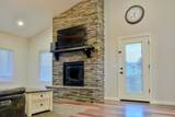 800 Starmont Way - Photo 9