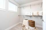 3842 Petrosa Avenue - Photo 13