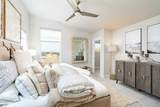 3842 Petrosa Avenue - Photo 17
