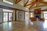 1850 Berg Way - Photo 28
