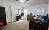 61040 Queens Drive - Photo 16