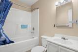 2953 Redwood Avenue - Photo 32