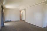 407 Currie Lane - Photo 8