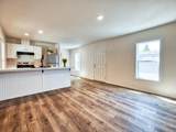 4647 Winter Avenue - Photo 3