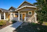 1048 Black Butte Avenue - Photo 2