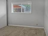 10428 Preddy Avenue - Photo 10