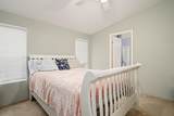 2552 Thorn Oak Drive - Photo 9