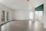 542 Tulipan Way - Photo 4