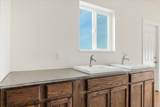 8905 Elizabeth Way - Photo 38