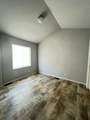 4000 Round Lake Road - Photo 8