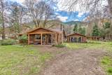 725 Rogue River Highway - Photo 4
