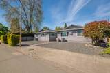 534 E Street - Photo 1
