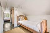 295 Jefferson Place - Photo 18
