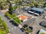 730 11th Street - Photo 4