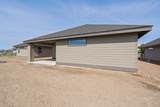 2528 Redwood Circle - Photo 4